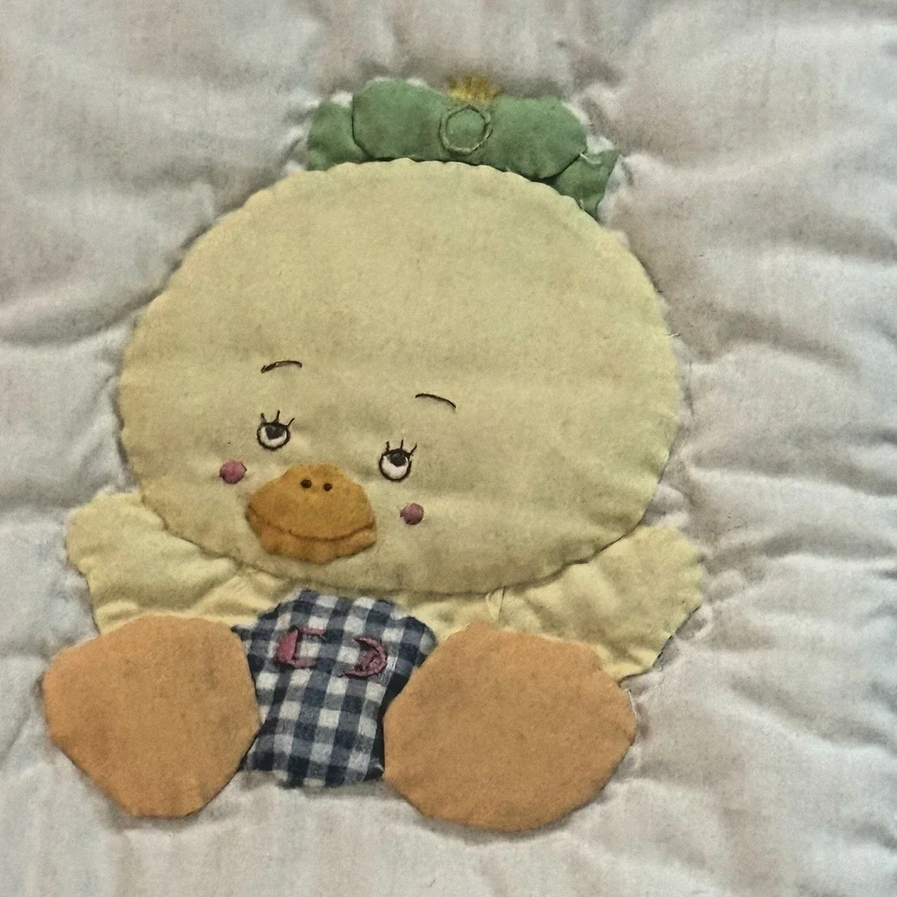 VTG House of Hatten Baby Quilt Blanket Pastel Animals Puppy‎ Kitten Bunny Duck